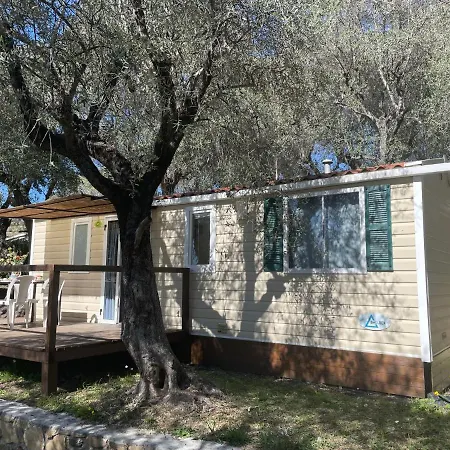 Feriehus Holiday Camper Village By Interhome Terzorio